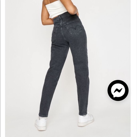 Levi’s High Waisted Mom Jeans - Picture 5 of 5